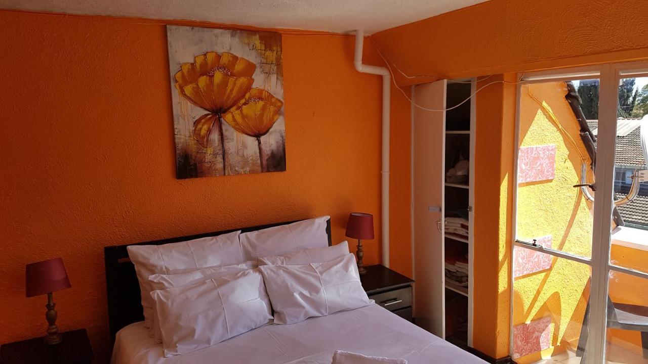 Lolo'S 1Bed Apt-Best Location-2Balconies Harare Buitenkant foto